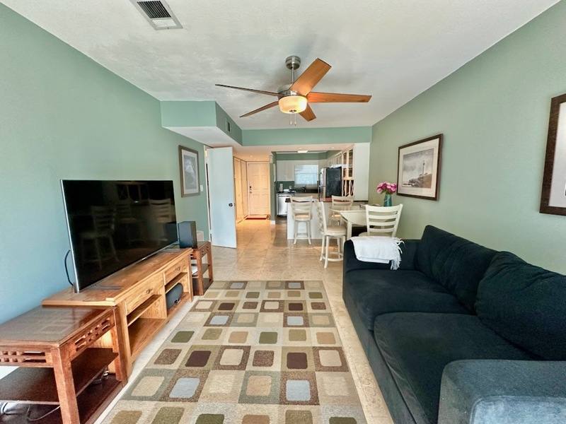 Apartment for rent at 330 Bluefish Dr #1, Fort Walton Beach, FL 32548
