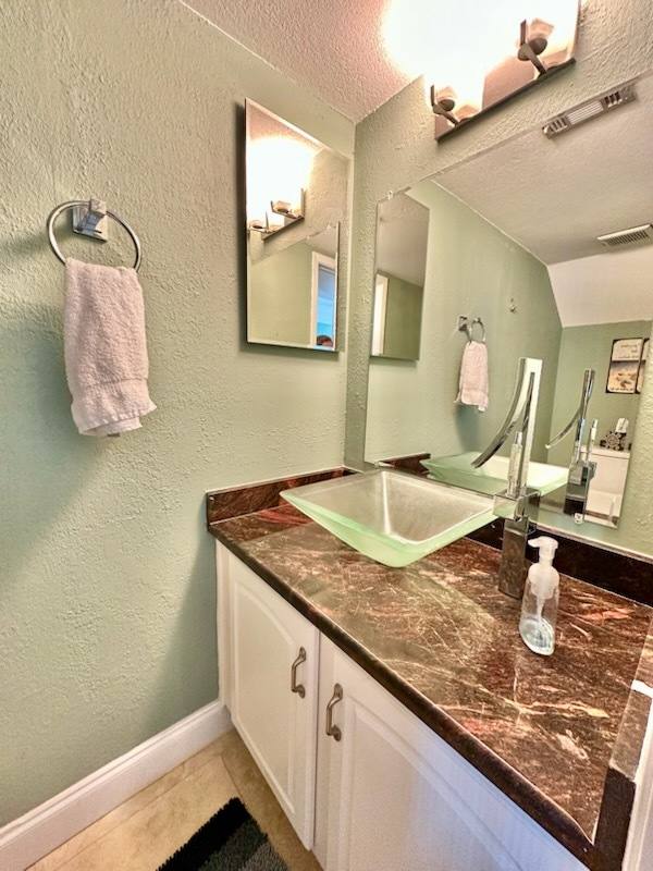 Apartment for rent at 330 Bluefish Dr #1, Fort Walton Beach, FL 32548