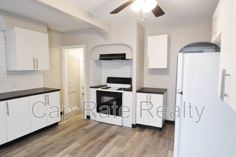 House for rent at 1366 Duxberry Ave, Columbus, OH 43211
