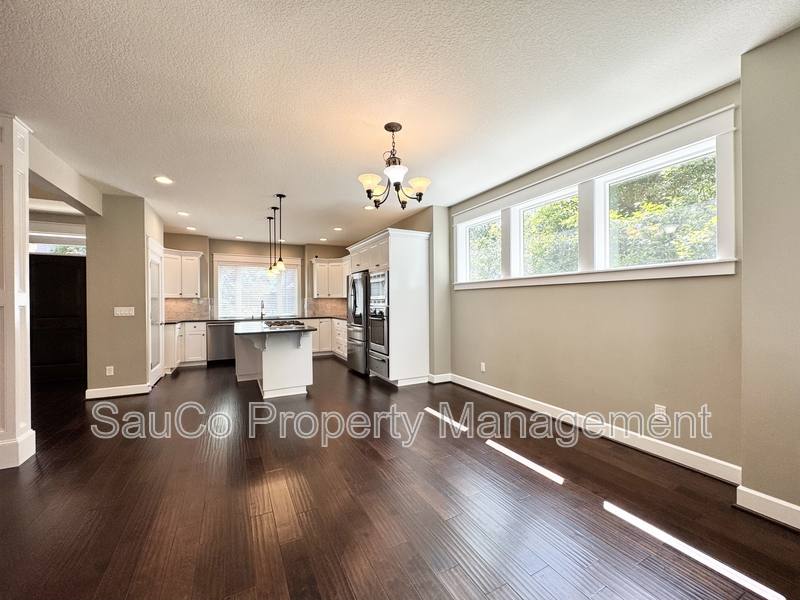 House for rent at 13257 SW Maplecrest Court, Portland, OR 97223