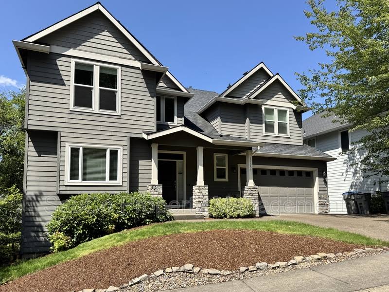 House for rent at 13257 SW Maplecrest Court, Portland, OR 97223