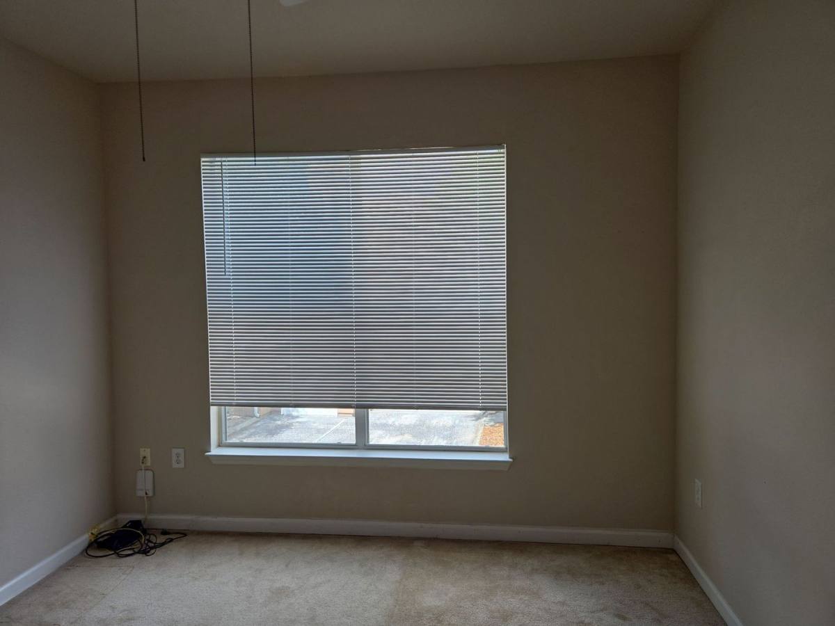 Apartment for rent at 10526 Villa Creek Dr, Tampa, FL 33647