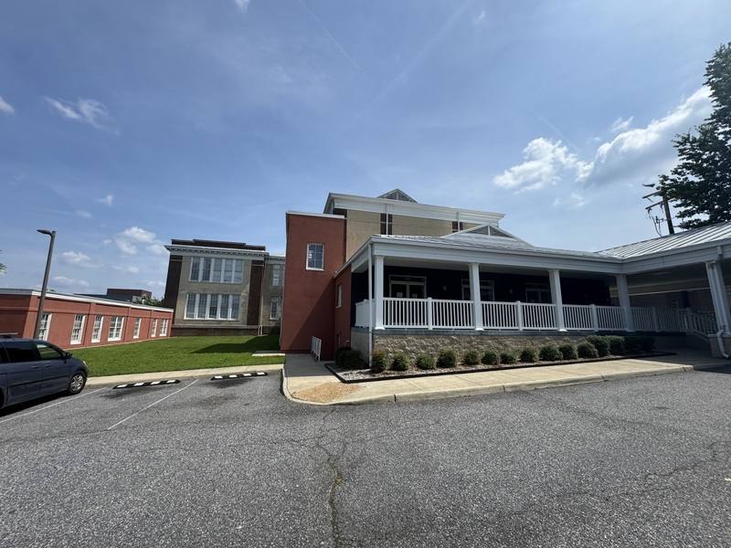 Apartment for rent at 1411 Bainbridge St, Richmond, VA 23224