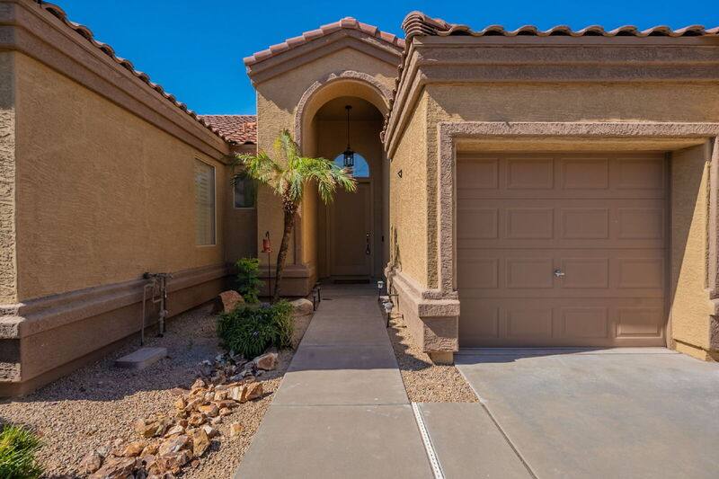 House for rent at 7167 W Abraham Lane, Glendale, AZ 85308