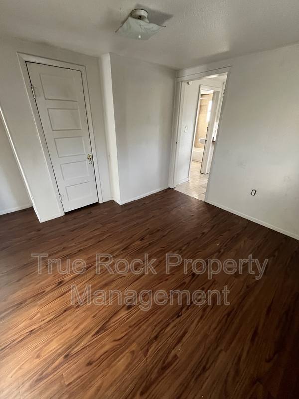 House for rent at 531 1 2 W - 9th, Ada, OK 74820
