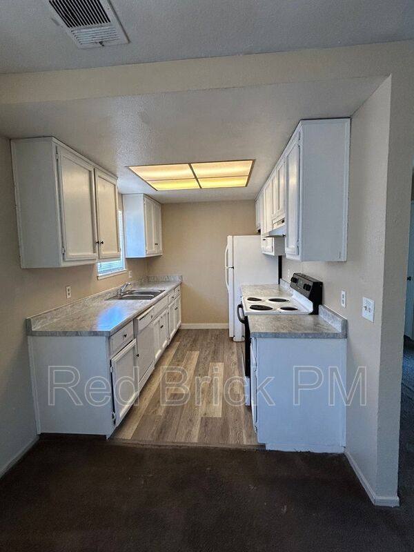 Apartment for rent at 3372 San Mateo Court, Merced, CA 95348