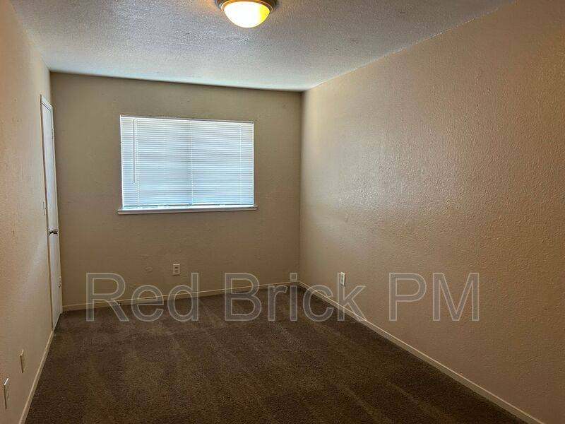 Apartment for rent at 3372 San Mateo Court, Merced, CA 95348