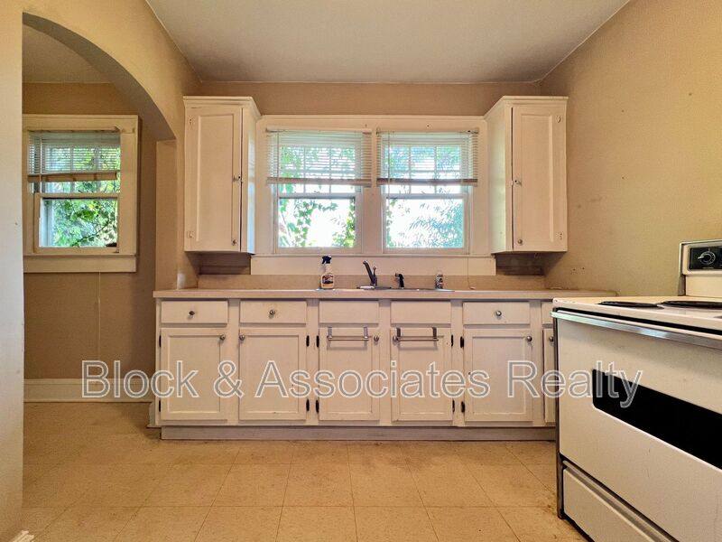 House for rent at 120 S Poplar St, Winston Salem, NC 27101