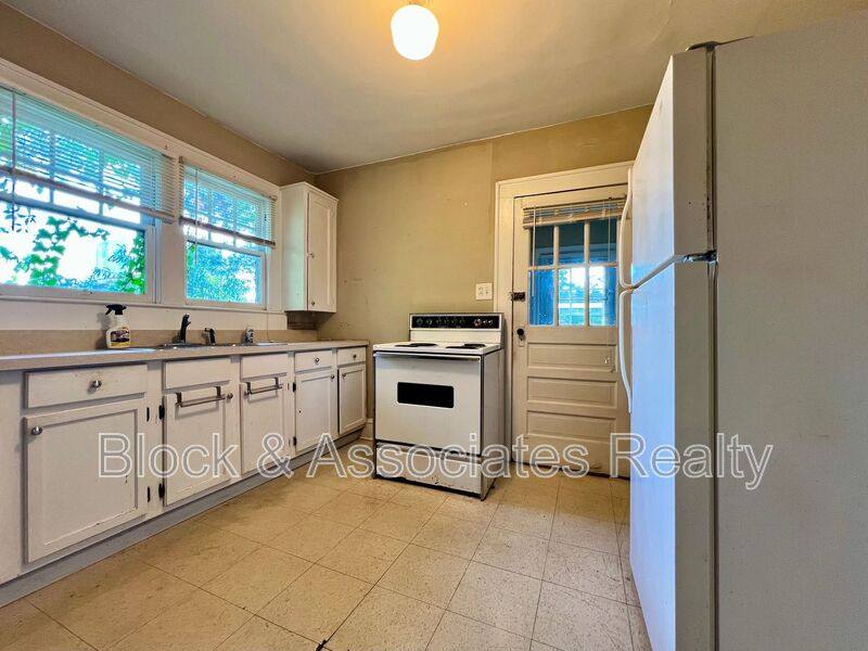 House for rent at 120 S Poplar St, Winston Salem, NC 27101