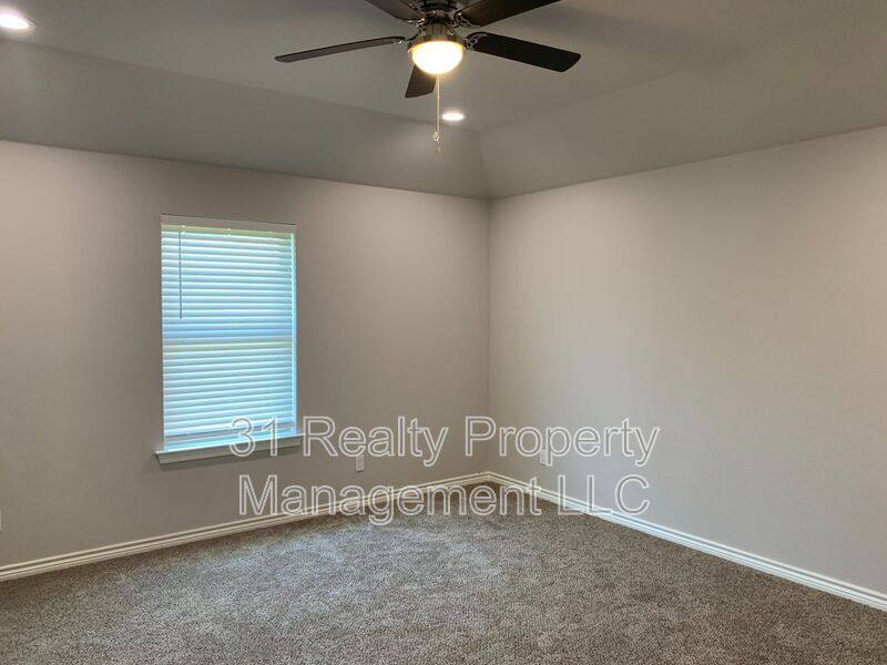 House for rent at 3503 Brookstone Dr, Sherman, TX 75092