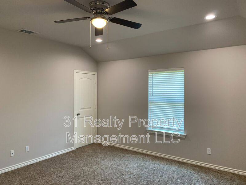 House for rent at 3503 Brookstone Dr, Sherman, TX 75092
