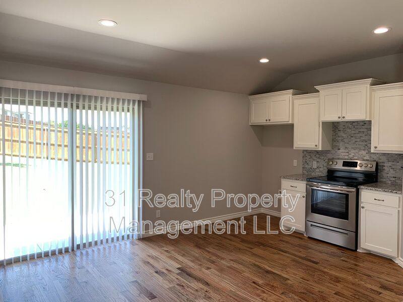 House for rent at 3503 Brookstone Dr, Sherman, TX 75092