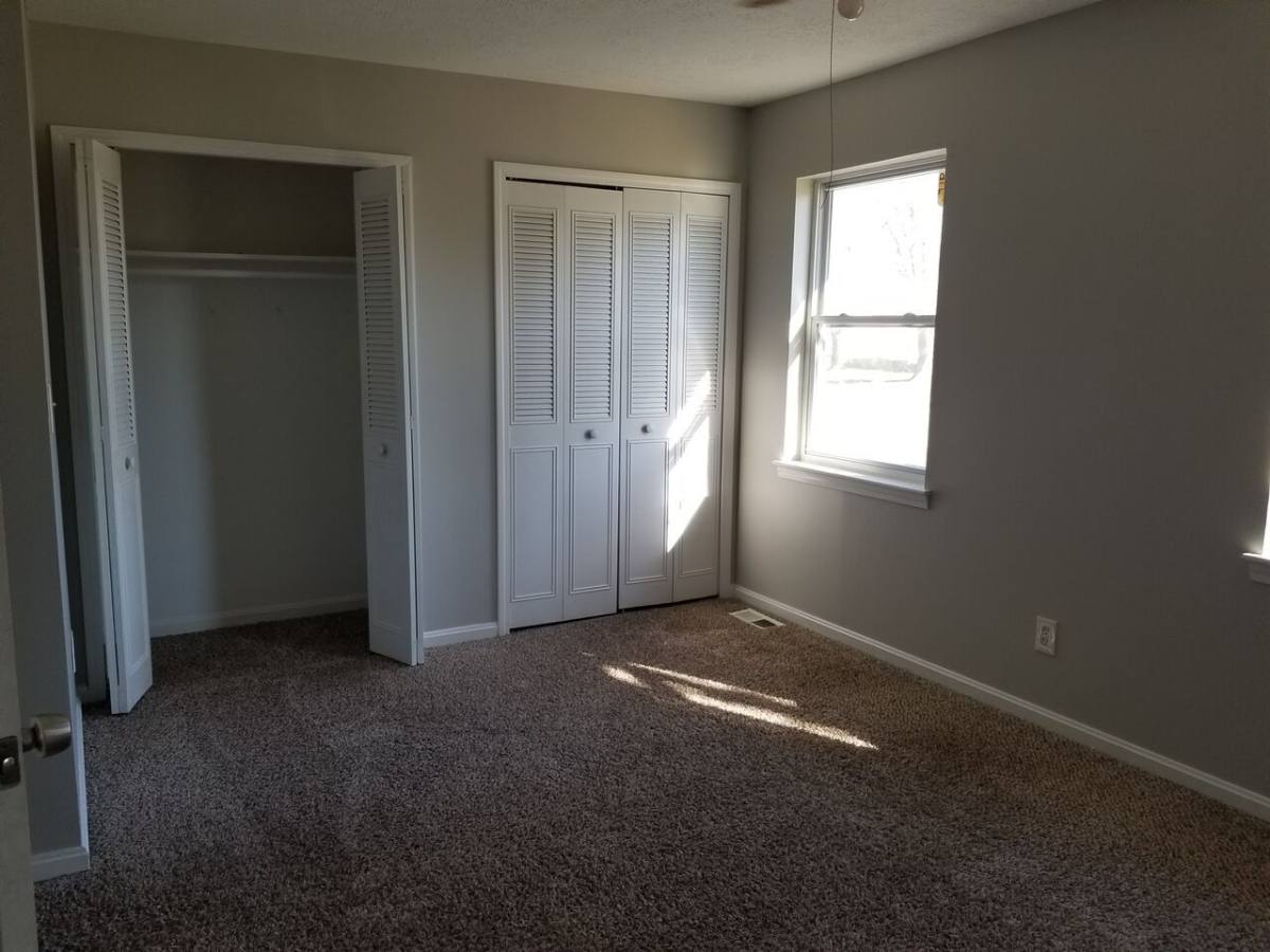Townhouse for rent at 6918 Holly Lake Dr, Louisville, KY 40291