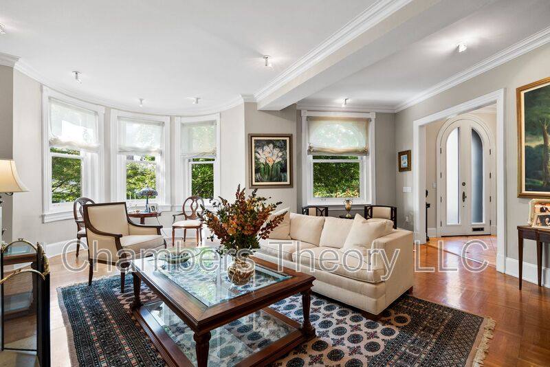 Townhouse for rent at 2131 S St NW #806, Washington, DC 20008