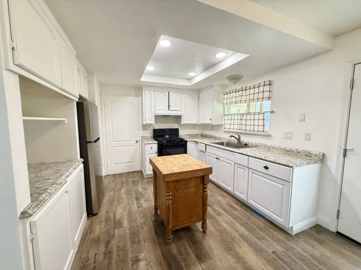 House for rent at 12 Line St, Hollister, CA 95023