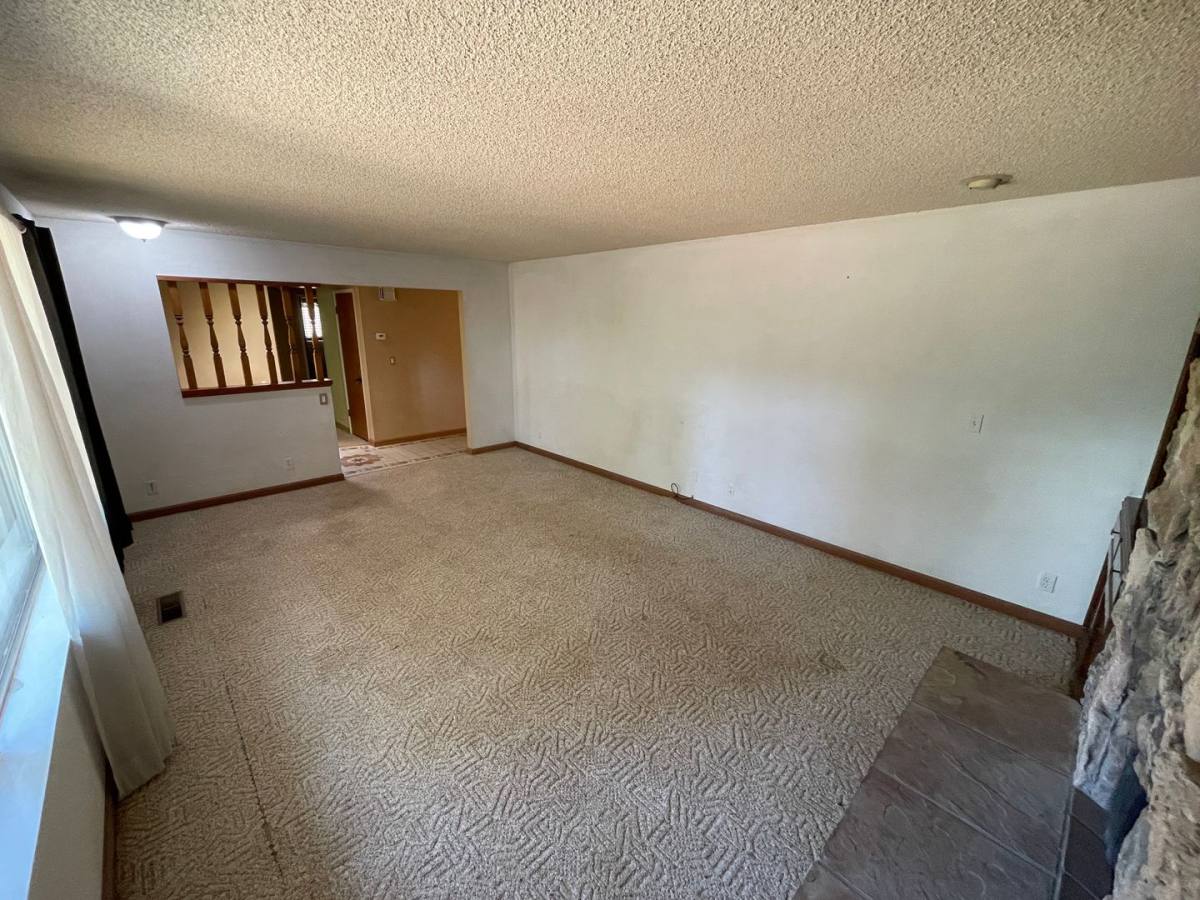 House for rent at 1822 Arrowhead Dr, Paradise, CA 95969