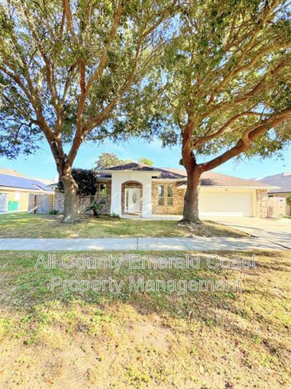 House for rent at 181 Kel-Wen Circle, Destin, FL 32541