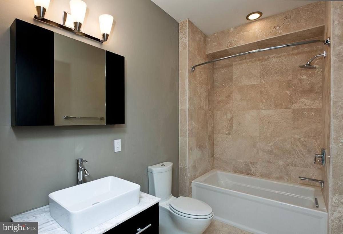 House for rent at 1223 E Oxford St, Philadelphia, PA 19125