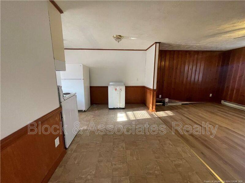 House for rent at 1725 Cumberland Dr, Fayetteville, NC 28311
