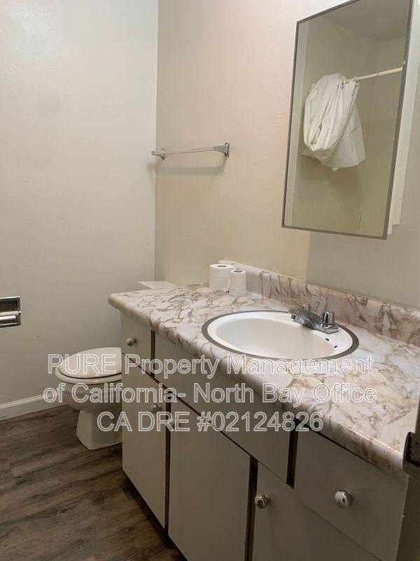 Townhouse for rent at 106 Laws Ave A-E #C, Ukiah, CA 95482