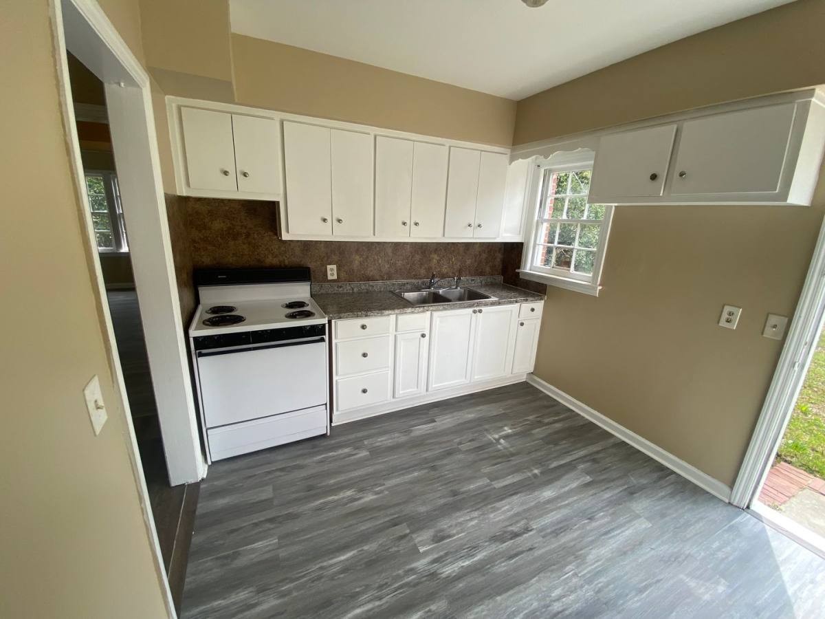 Apartment for rent at 1540 11th Ave, Columbus, GA 31904