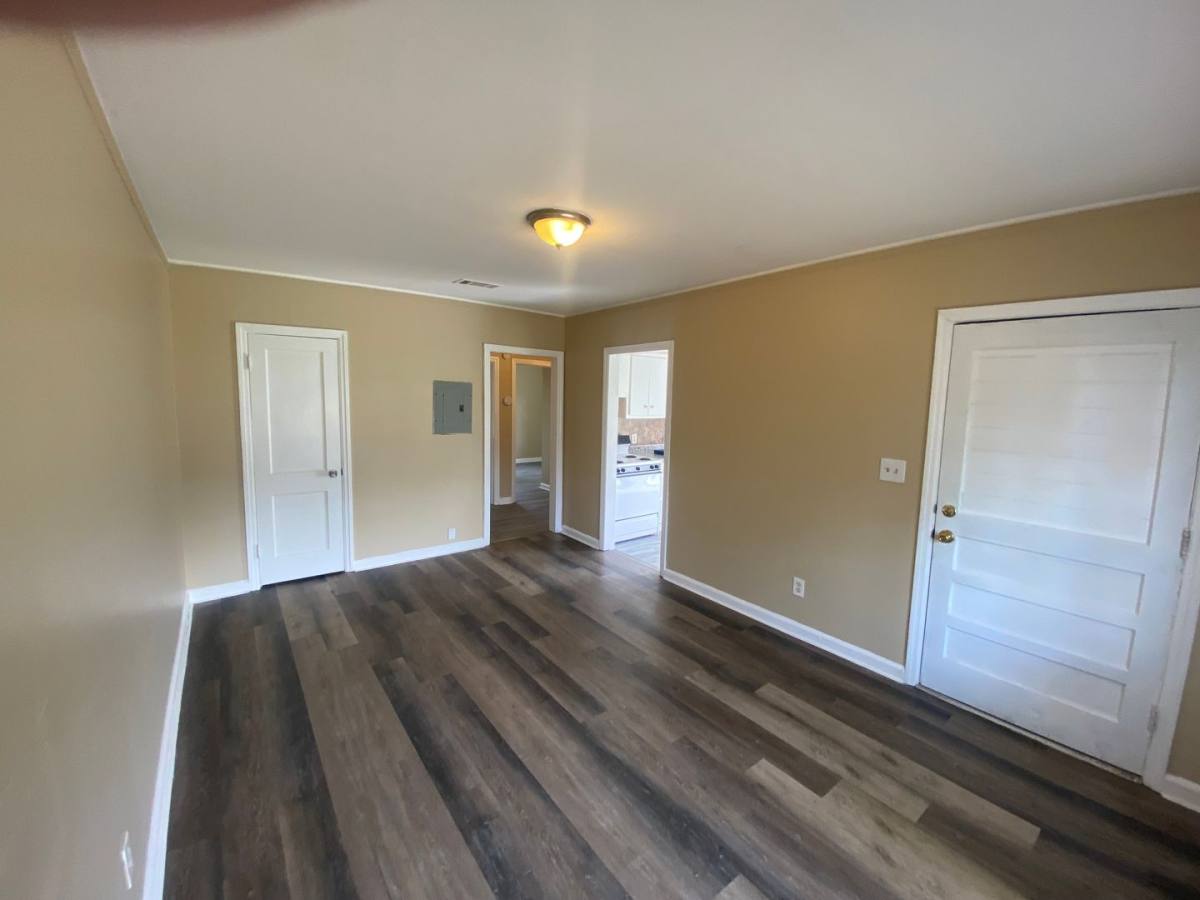 Apartment for rent at 1540 11th Ave, Columbus, GA 31904