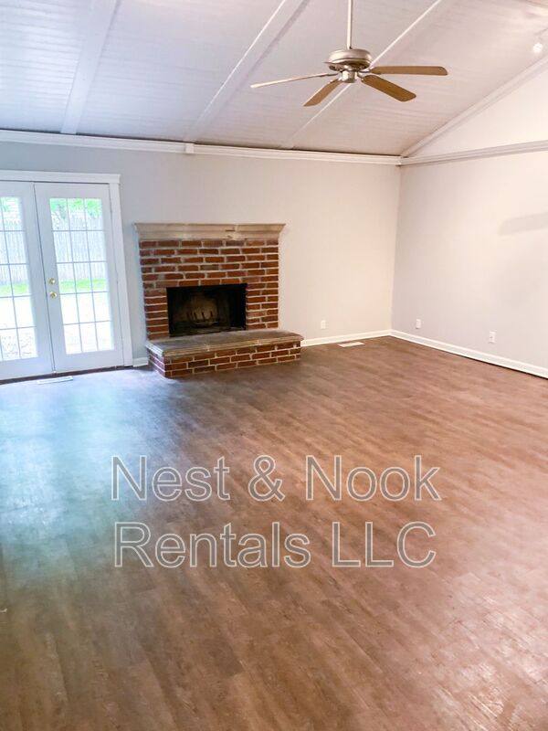 House for rent at 13809 E 27th Place, Tulsa, OK 74134