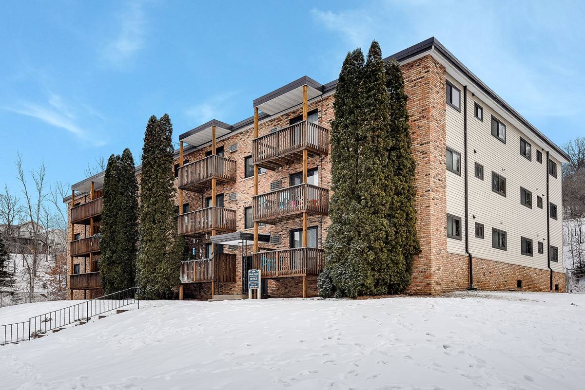 Apartment for rent at 1922 & 1932 10th Ave, Newport, MN 55055