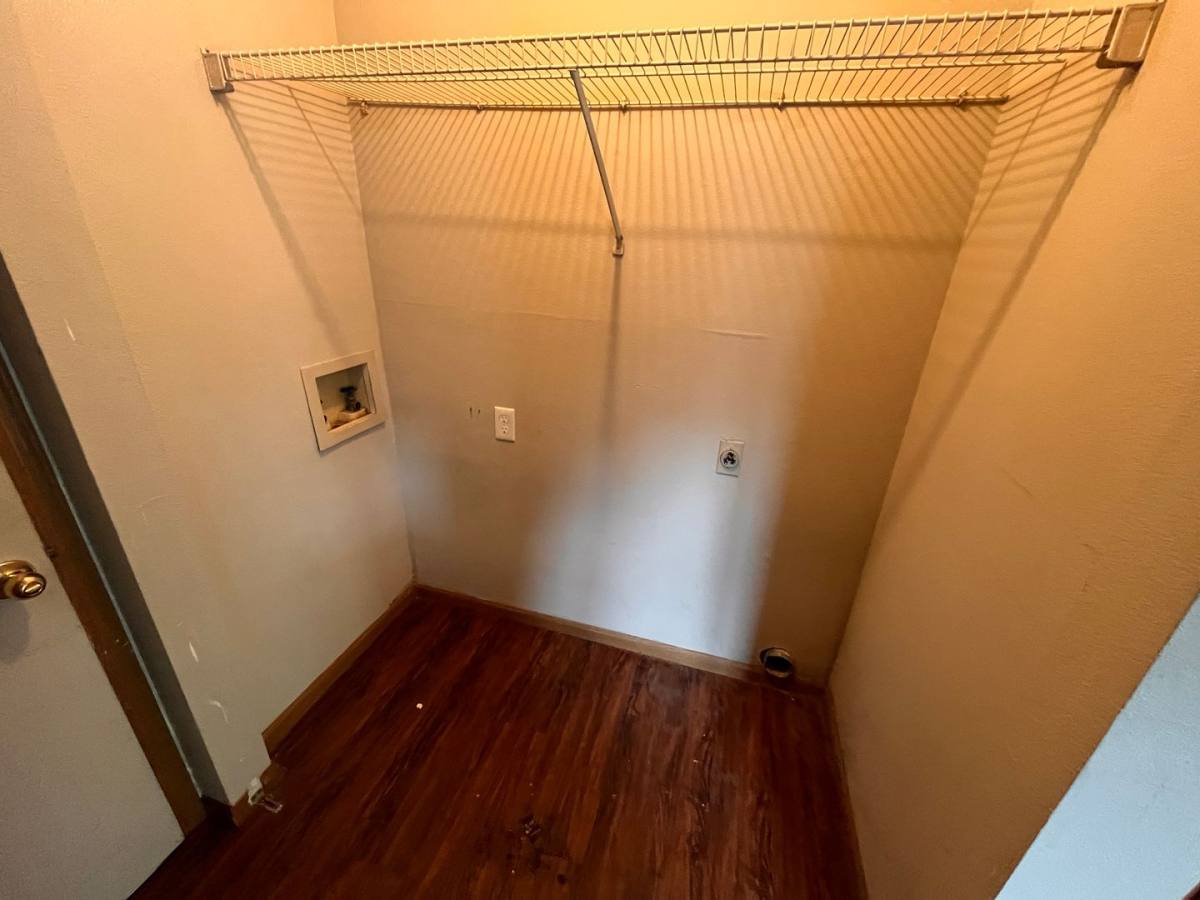 Apartment for rent at 3107 N Kentwood Ave, Springfield, MO 65803