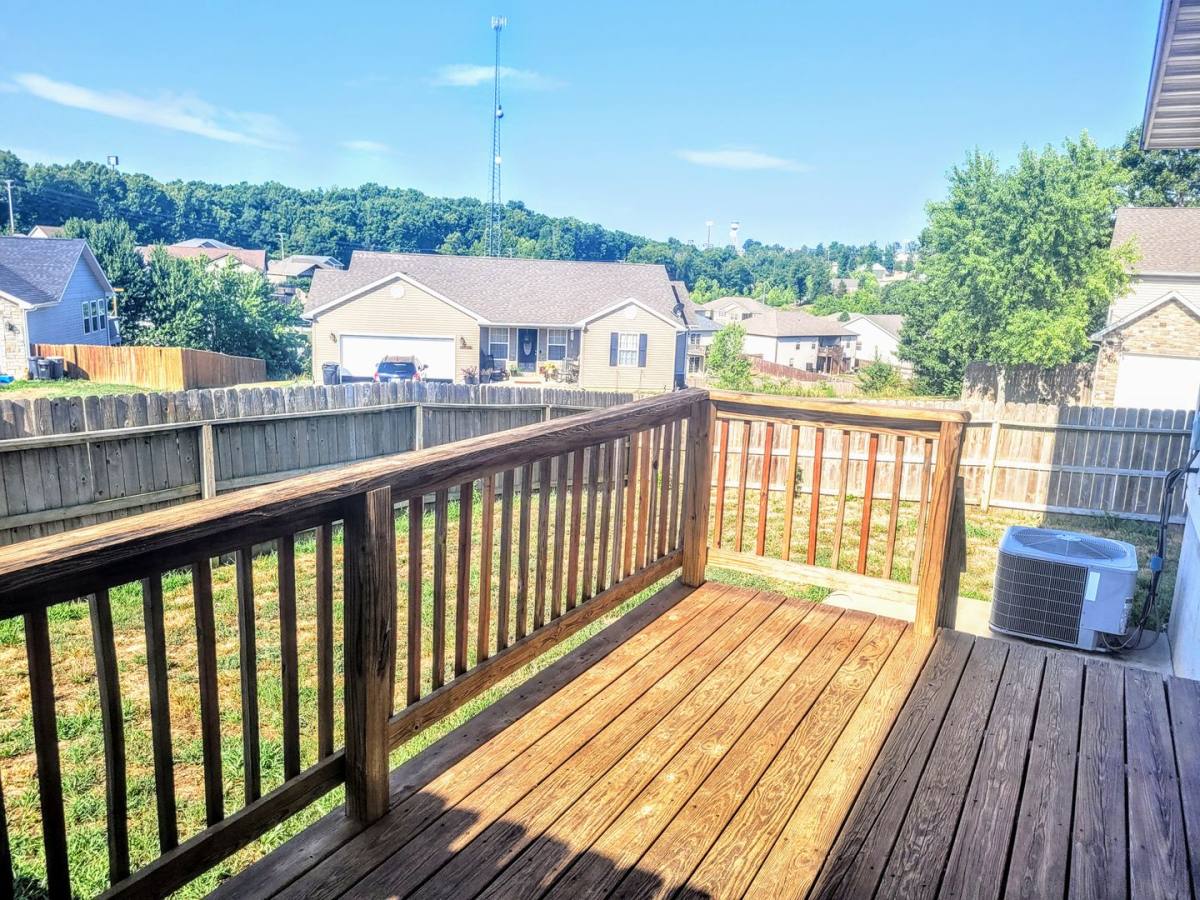Apartment for rent at 16239 A&B Holy Cross, Saint Robert, MO 65584