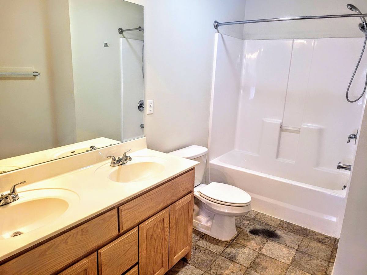 Apartment for rent at 16239 A&B Holy Cross, Saint Robert, MO 65584