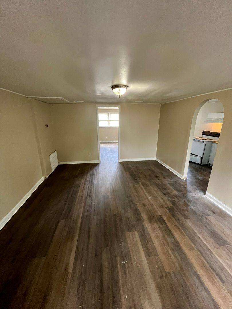 Apartment for rent at 6 Marie St, Hazlehurst, GA 31539