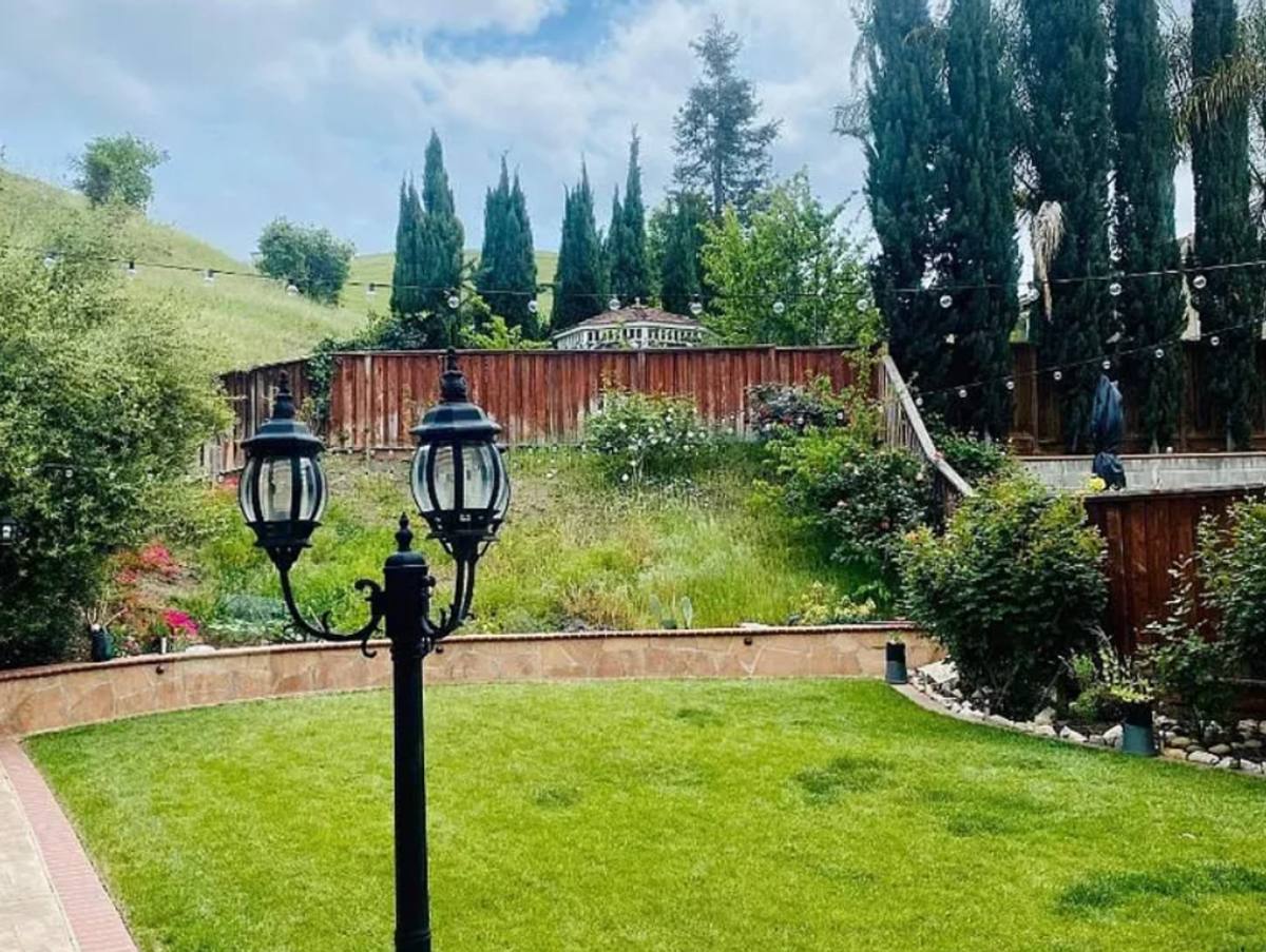 House for rent at 1662 Indigo Oak Lane, San Jose, CA 95121