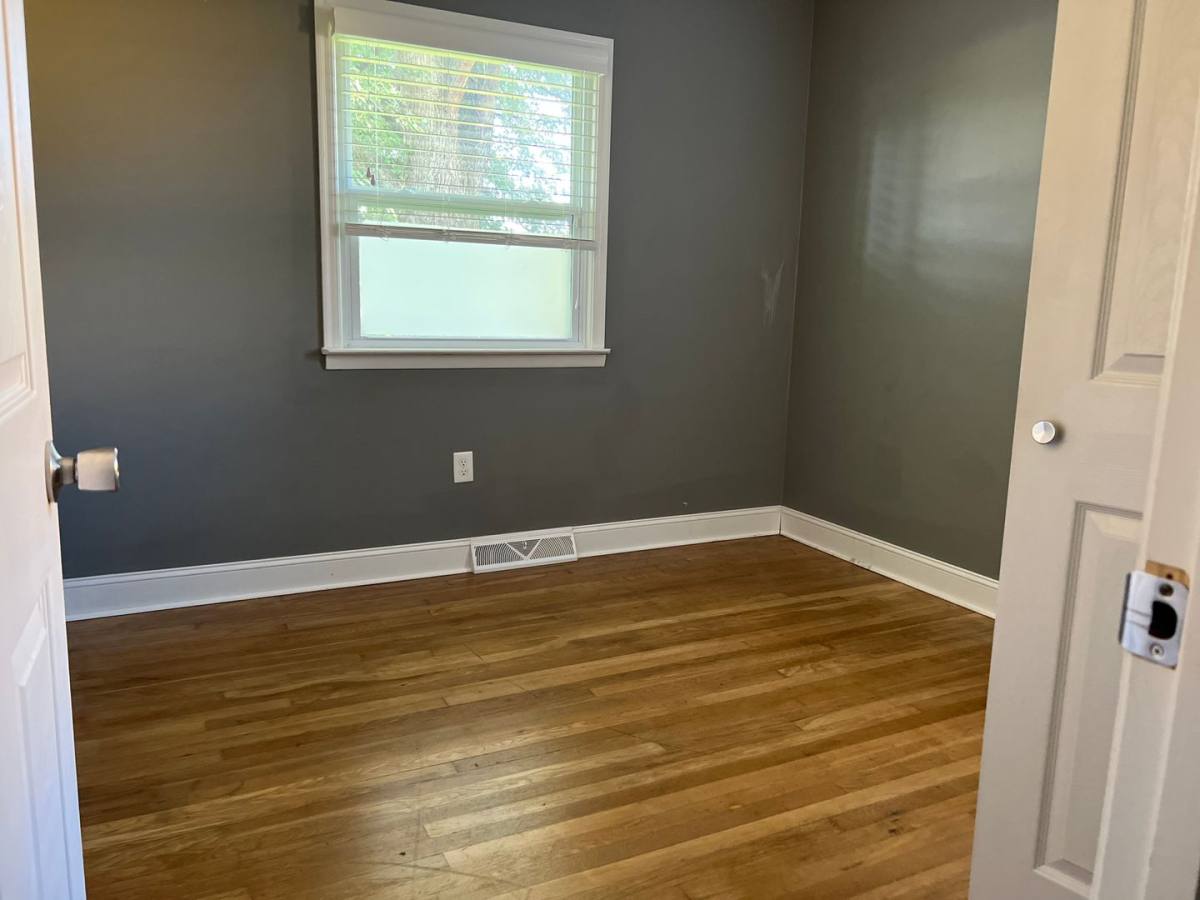 House for rent at 521 Clifton Rd, Versailles, KY 40383