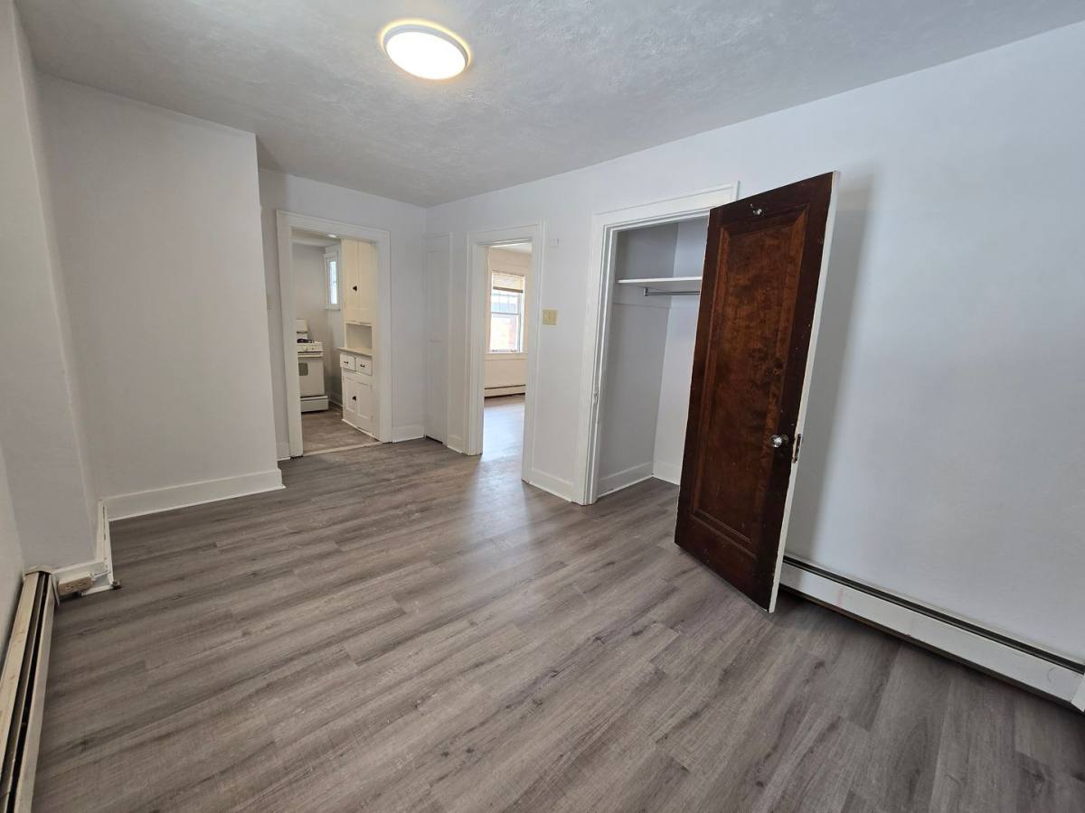 Apartment for rent at 6523 Stanton Ave, Pittsburgh, PA 15206