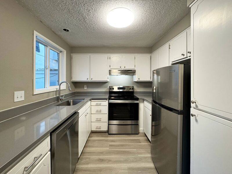 Townhouse for rent at 1117-A W 6th Ave, Eugene, OR 97402