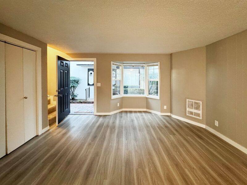 Townhouse for rent at 1117-A W 6th Ave, Eugene, OR 97402