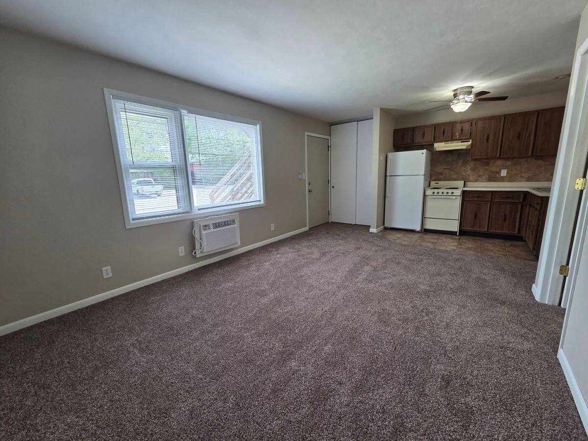 Apartment for rent at 3500 60th St, Moline, IL 61265