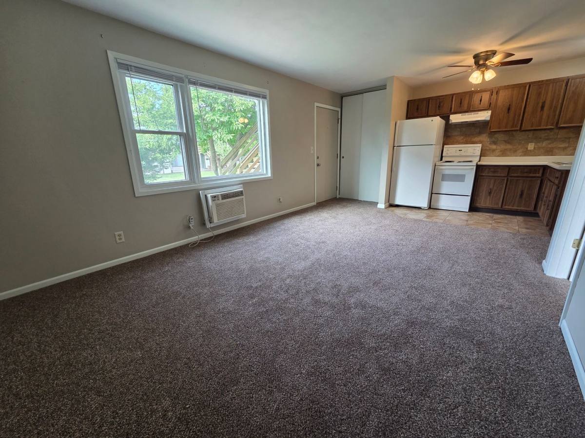 Apartment for rent at 3500 60th St, Moline, IL 61265