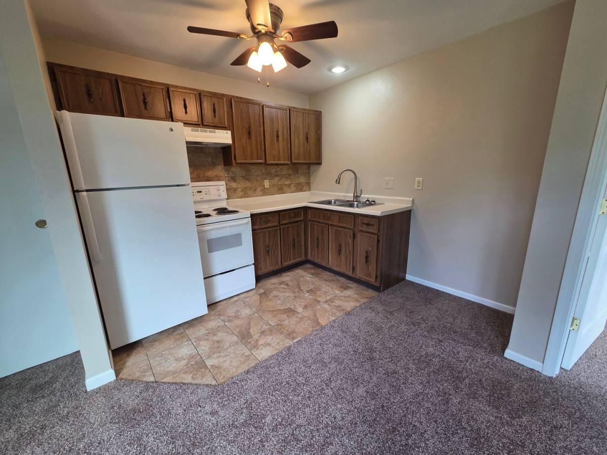 Apartment for rent at 3500 60th St, Moline, IL 61265