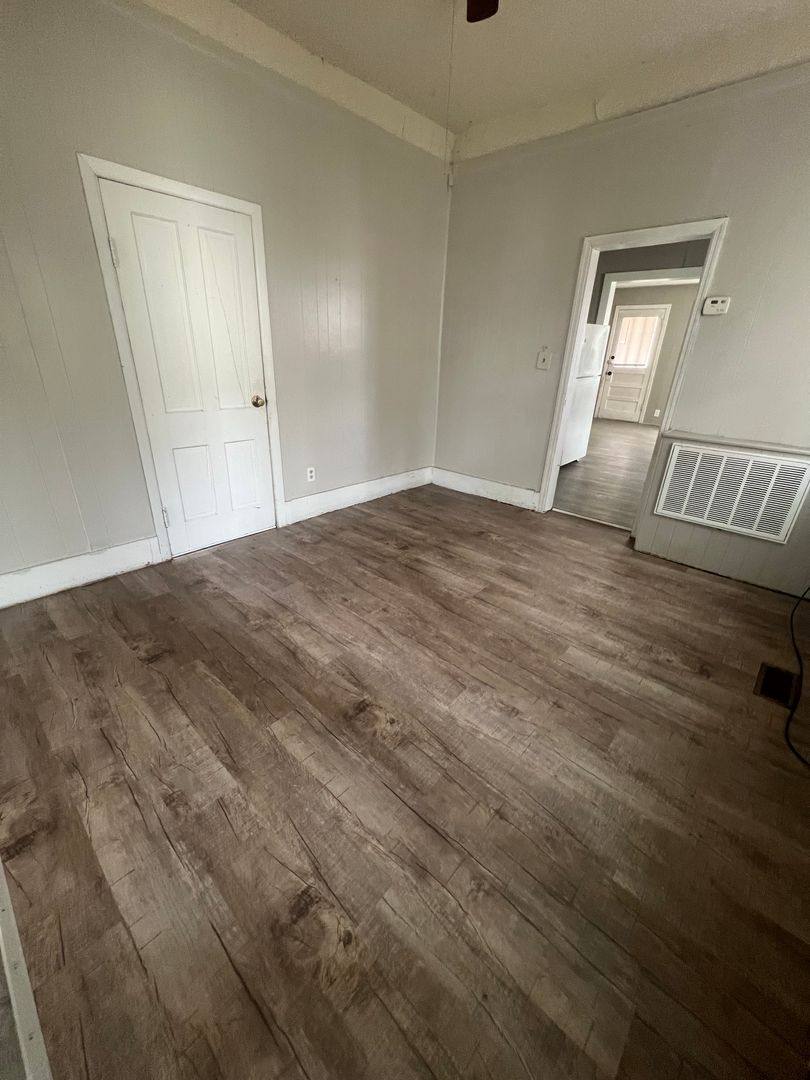 House for rent at 910 S Jackson, Joplin, MO 64801