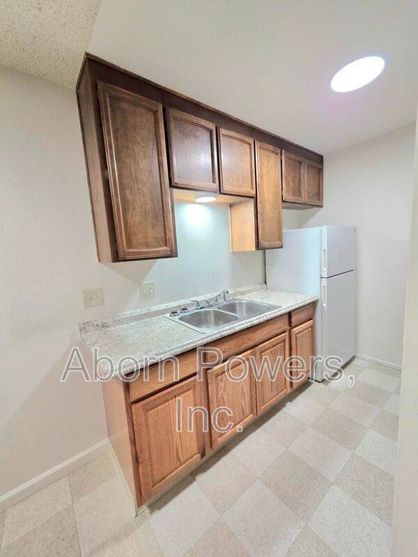 Apartment for rent at 1221 B St #12, Yuba City, CA 95991