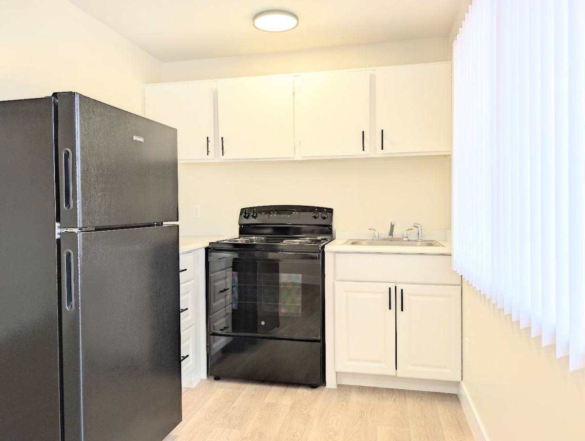 Apartment for rent at 208 E Prince Rd, Tucson, AZ 85705