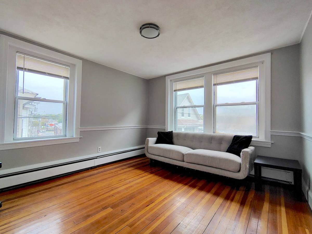 Apartment for rent at 260 Washington St, Salem, MA 01970