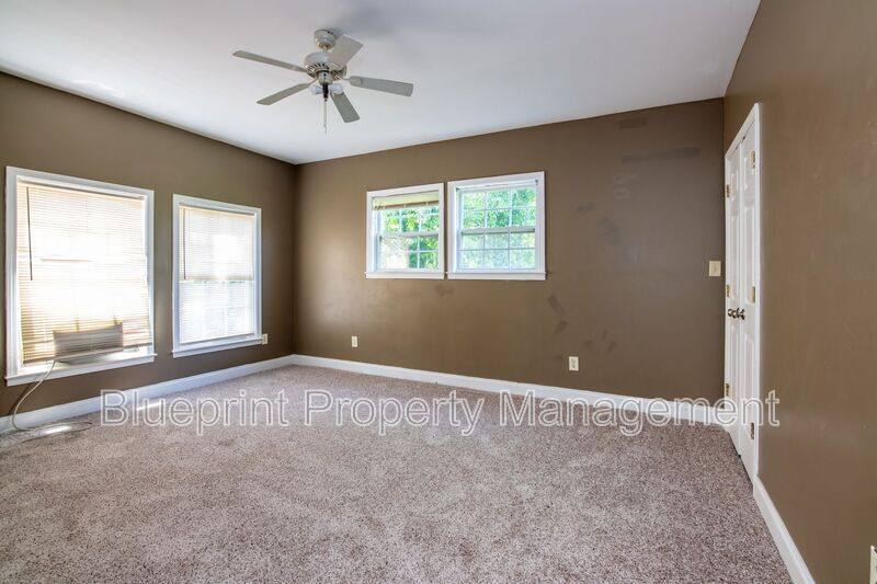 Apartment for rent at 1720 Cullman Ave #3, Birmingham, AL 35208