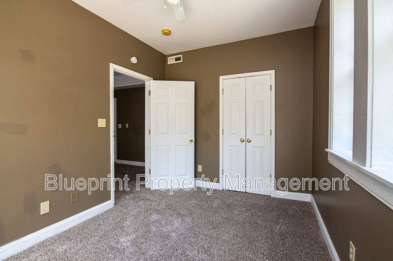 Apartment for rent at 1720 Cullman Ave #3, Birmingham, AL 35208
