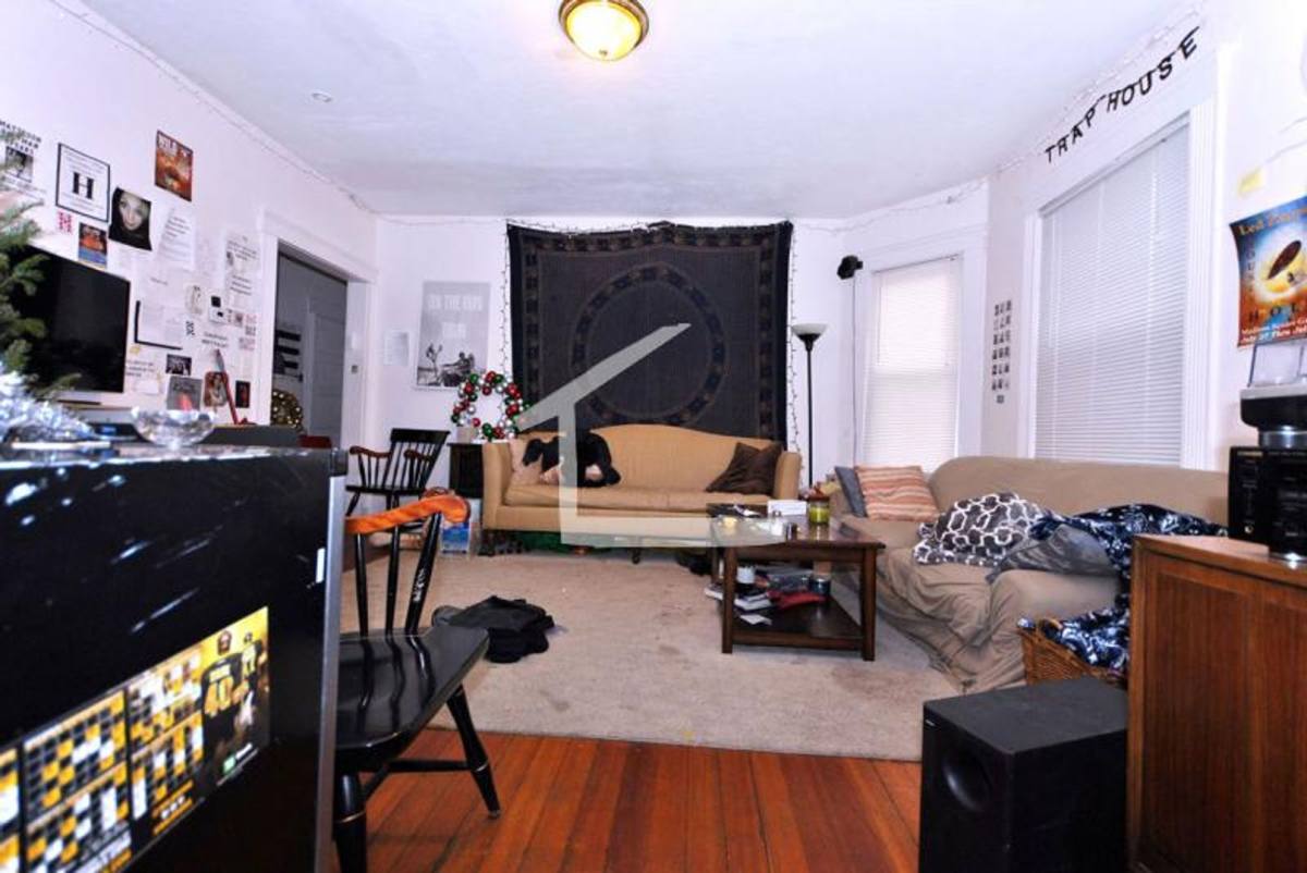 Apartment for rent at 53 Gardner #1, Allston, MA 02134
