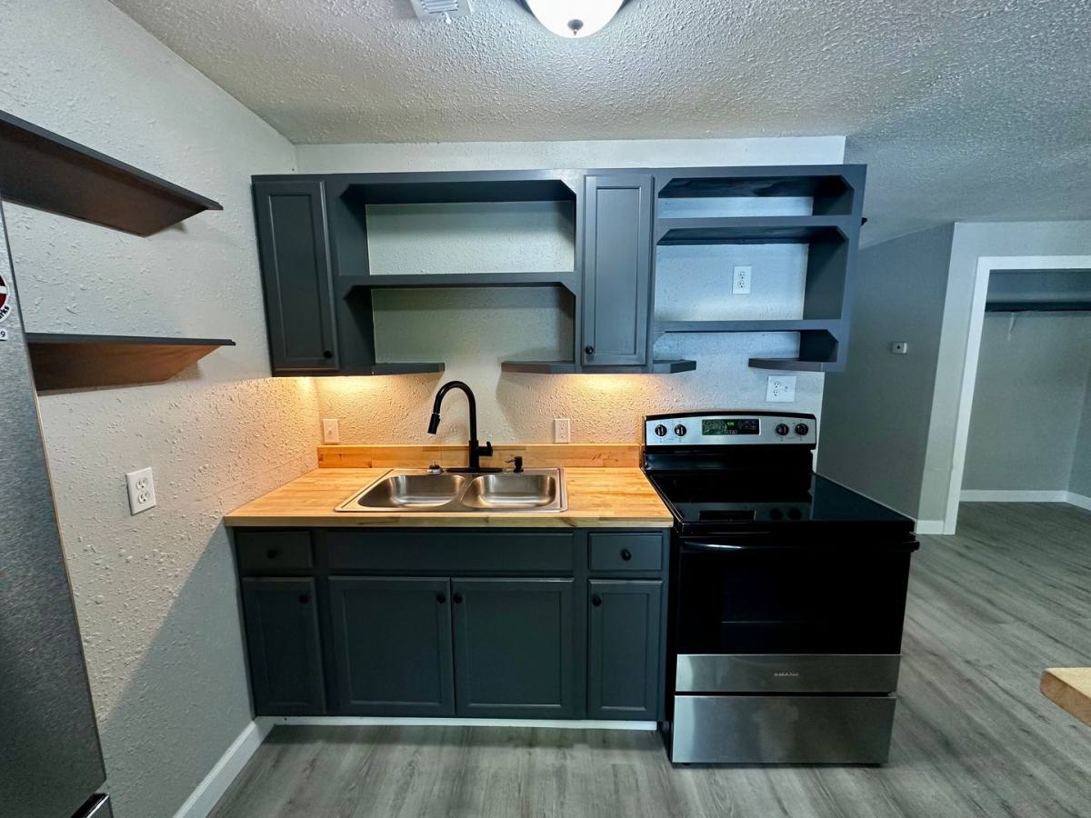 Apartment for rent at 316 Scarsdale Circle, Lake Ozark, MO 65049