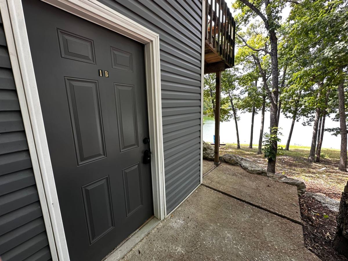 Apartment for rent at 316 Scarsdale Circle, Lake Ozark, MO 65049