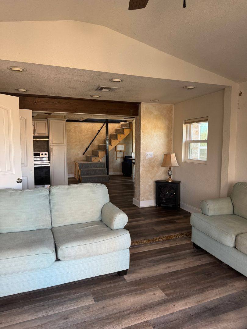 House for rent at 352 County Rd, Clifton, TX 76634